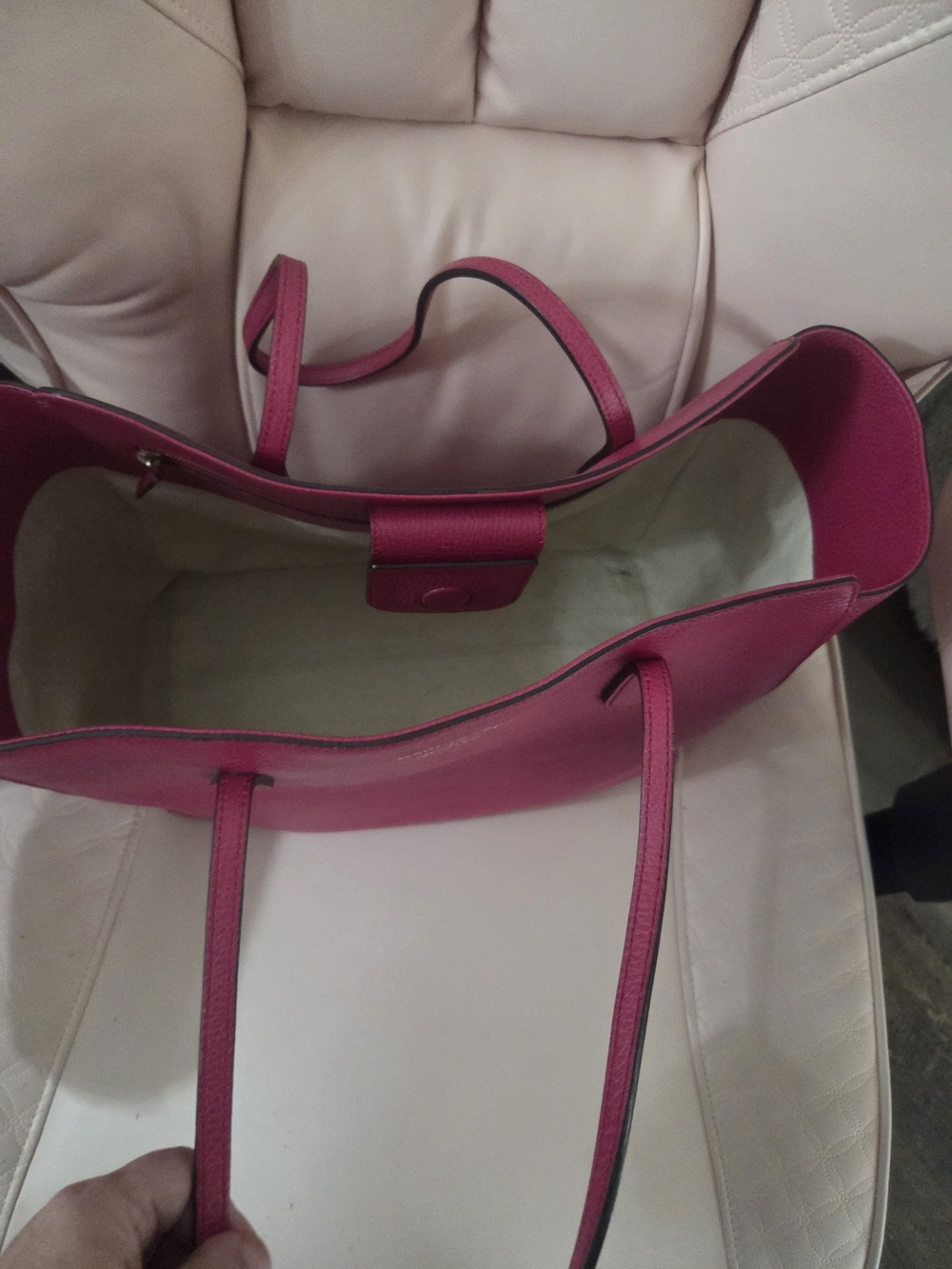 Gucci Pink Leather Tote with Gold Logo - Picture 4 of 6